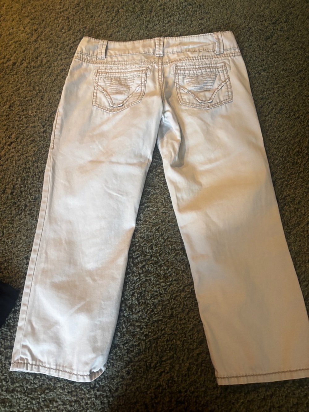 Straight Leg Women's Cream Colored Jeans - Clean Back Pocket Detail